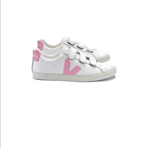 Three Lock Veja Sneaker- pink